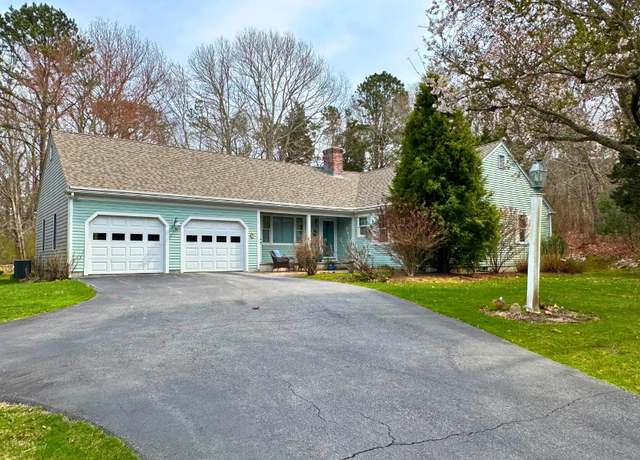 Property at 9 Coach Ln, Sandwich, MA 02563, 3 beds, 2 baths