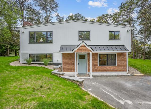 Property at 3 Laurie Ln, Harwich Port, MA 02646, 3 beds, 2 baths