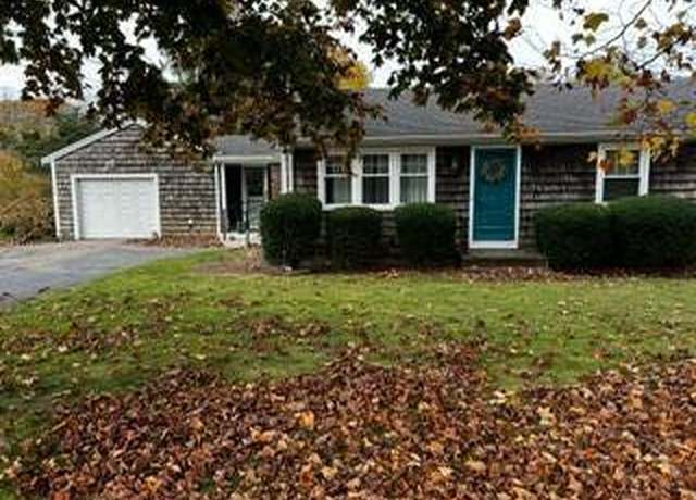 Property at 30 Old Barnstable Rd, East Falmouth, MA 02536, 3 beds, 1.5 baths