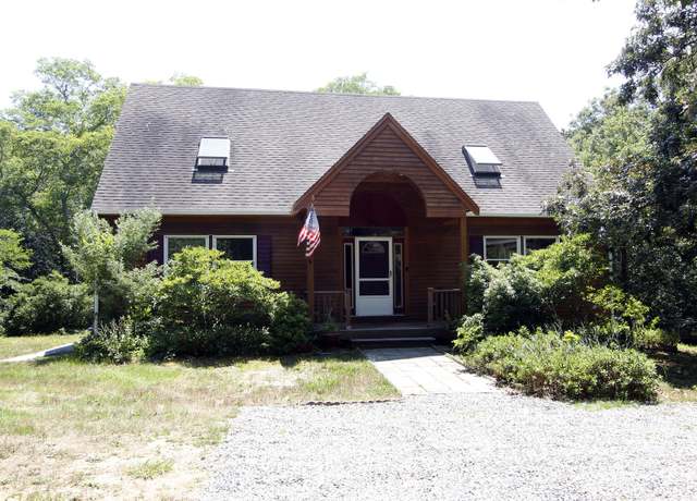 Property at 495 Aspinet Rd, Eastham, MA 02642, 4 beds, 2 baths