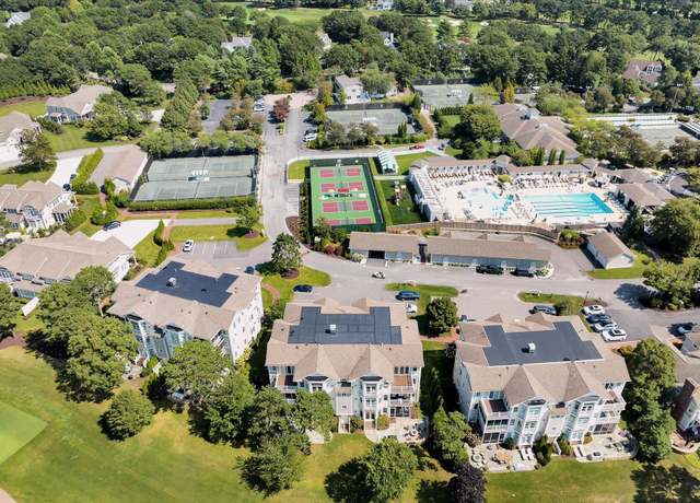 Property at 70E Simons Rd, Mashpee, MA 02649, 4 beds, 4.5 baths