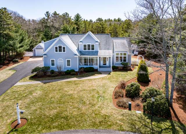 Property at 8 Anthonys Way, Mashpee, MA 02649, 4 beds, 3.5 baths