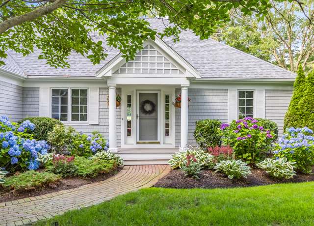 Property at 111 Reflection Dr, Sandwich, MA 02563, 2 beds, 3 baths