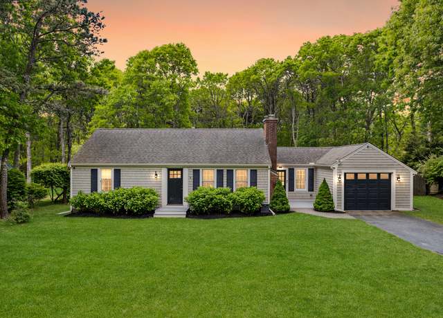 Property at 9 Cogswell Path, West Yarmouth, MA 02673, 3 beds, 2 baths