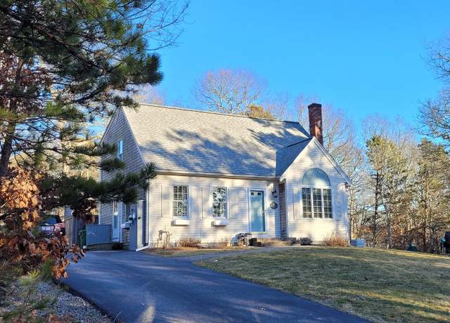 Property at 135 Rosemary Ln, Brewster, MA 02631, 3 beds, 2 baths