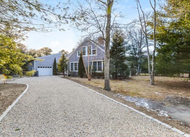 Property at 21 Smilin Jack Ln, East Falmouth, MA 02536, 4 beds, 3.5 baths