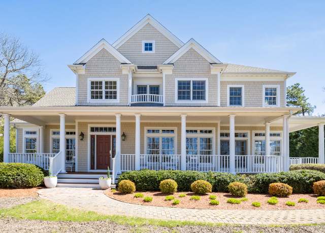 Property at 24 Highwood Ln, Hatchville, MA 02536, 4 beds, 3.5 baths