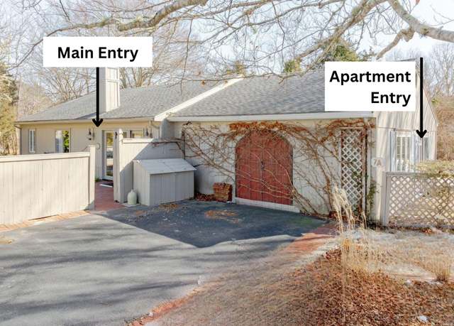 Property at 7 Woodvale Ln, Centerville, MA 02632, 3 beds, 2 baths