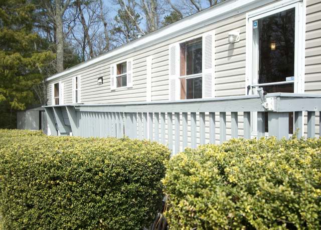 Property at 300 Nathan Ellis Hwy #79, Mashpee, MA 02649, 2 beds, 1 bath
