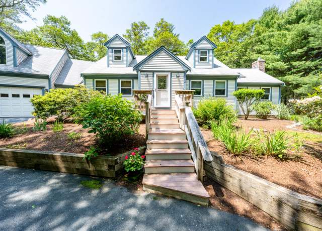 Property at 239 Whistleberry Dr, Marstons Mills, MA 02648, 3 beds, 3 baths