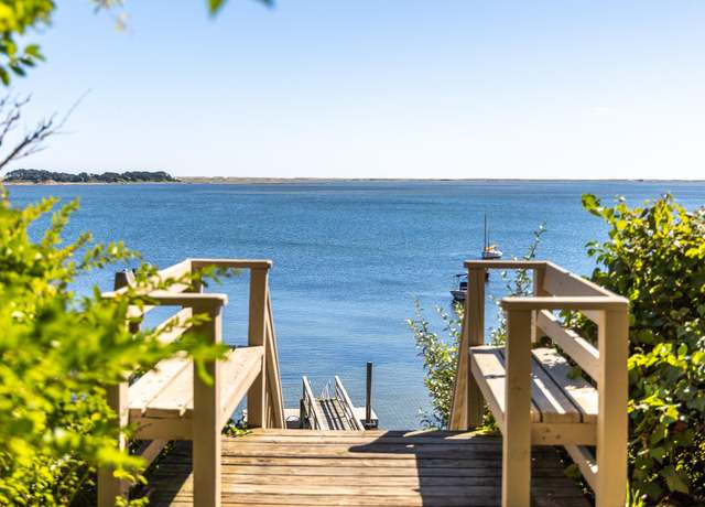 Property at 20 Anson Hunter Ln, Orleans, MA 02653, 3 beds, 2.5 baths