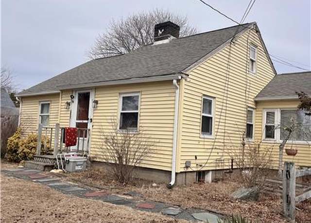 Property at 16 Edwards Ave, Dennis Port, MA 02639, 4 beds, 2.5 baths