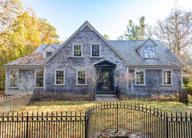 Property at 106 Bay Rd, North Falmouth, MA 02556, 3 beds, 4.5 baths