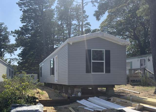 Property at 210 West Rd Unit A-14, Wellfleet, MA 02667, 2 beds, 1 bath