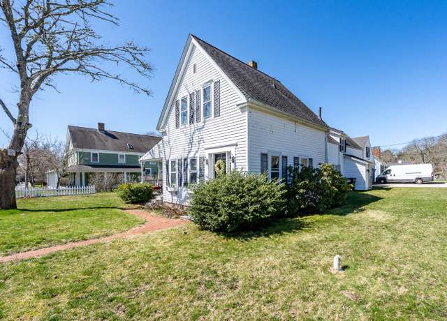 Property at 1243 Main St #1, Cotuit, MA 02635, 4 beds, 2.5 baths
