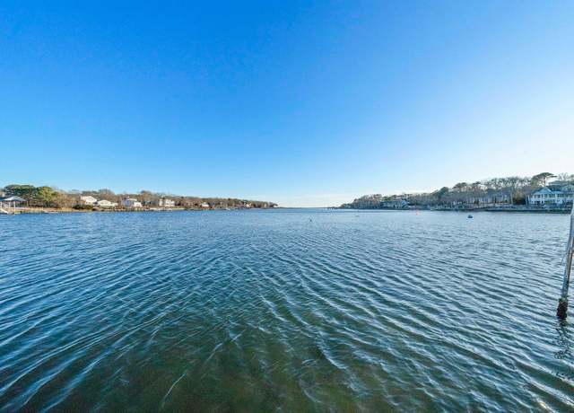 Property at 41 Tobey Ln, East Falmouth, MA 02536, 3 beds, 1 bath