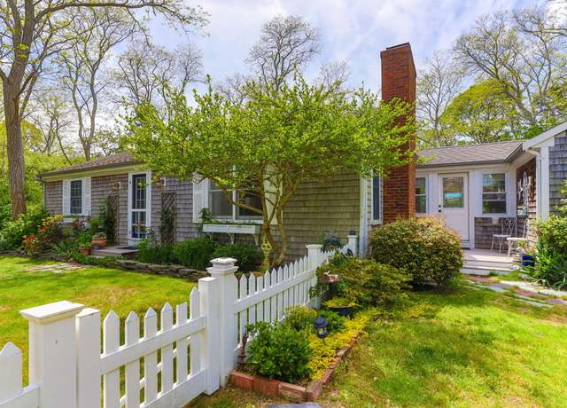 Property at 4975 State Hwy Unit A, Eastham, MA 02642, 2 beds, 1.5 baths