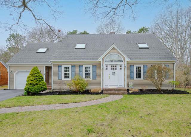 Property at 37 Square Rigger Ln, Hyannis, MA 02601, 4 beds, 2.5 baths