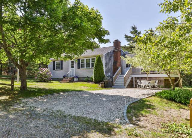 Property at 20 Judys Ln, South Chatham, MA 02659, 3 beds, 1.5 baths