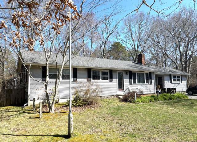 Property at 40 Greenville Dr, Forestdale, MA 02644, 3 beds, 3 baths