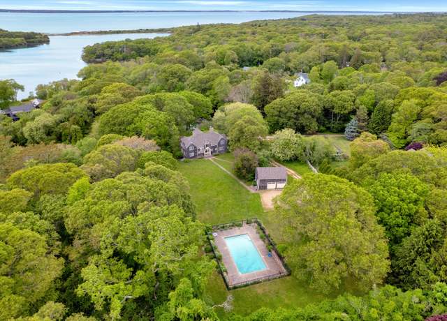Property at 20 James Pond Way, West Tisbury, MA 02575, 5 beds, 3 baths