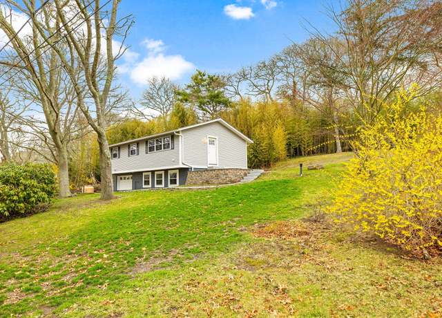 Property at 37 Pontes Ave, East Falmouth, MA 02536, 3 beds, 2 baths
