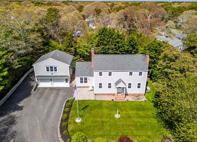 Property at 10 Kings Rd, Harwich, MA 02645, 5 beds, 4 baths