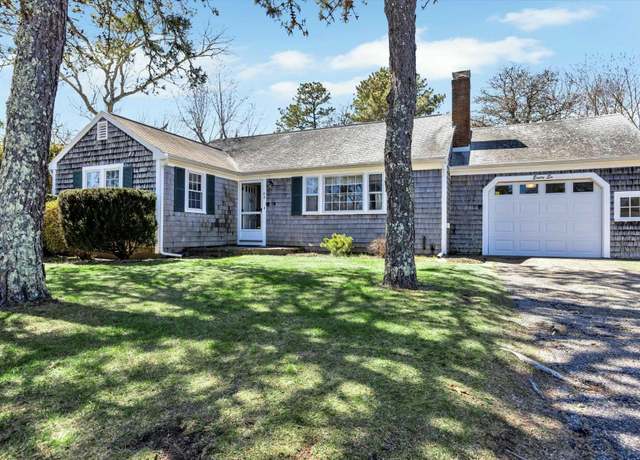Property at 86 Capt Bacon Rd, South Yarmouth, MA 02664, 2 beds, 1.5 baths