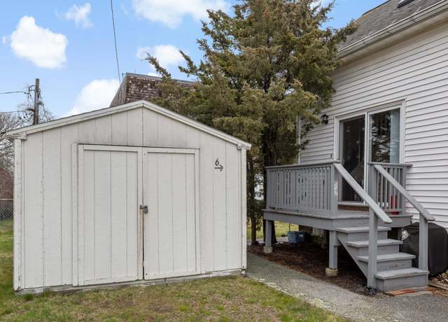 Property at 6 Wallace Ave, Buzzards Bay, MA 02532, 1 bed, 1 bath