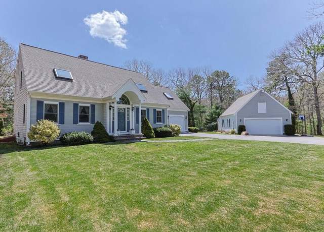 Property at 29 Stone Bridge Ln, Marstons Mills, MA 02648, 4 beds, 3.5 baths