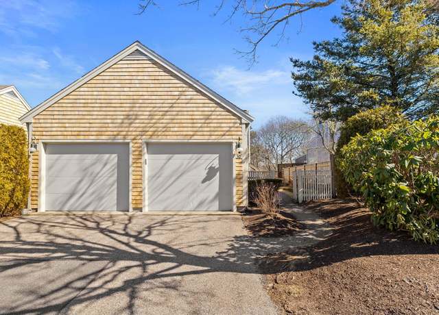 Property at 30 John Halls Cartpath Vlg, Yarmouth Port, MA 02675, 2 beds, 3.5 baths