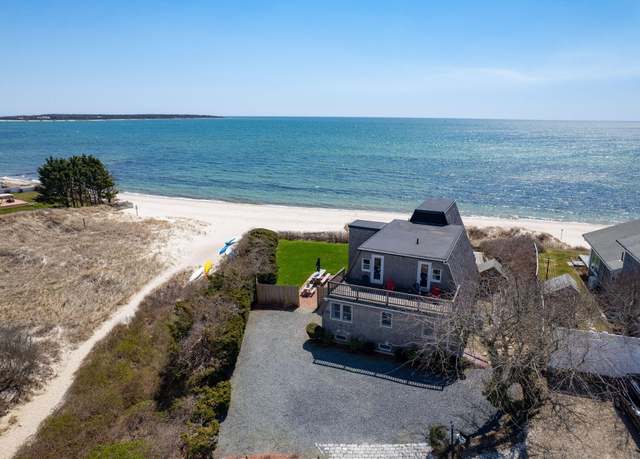 Property at 133 Breakwater Shores Dr, Hyannis, MA 02601, 4 beds, 3.5 baths