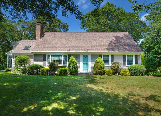 Property at 1 Surrey Ln, Sandwich, MA 02563, 3 beds, 2 baths