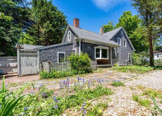 Property at 405 Route 6A, Yarmouth Port, MA 02675, 3 beds, 2.5 baths