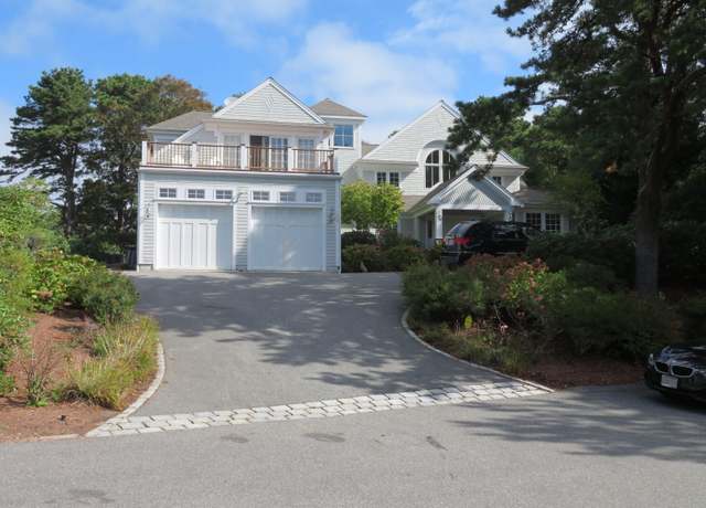 Property at 236 Glenneagle Dr, Mashpee, MA 02649, 4 beds, 6 baths