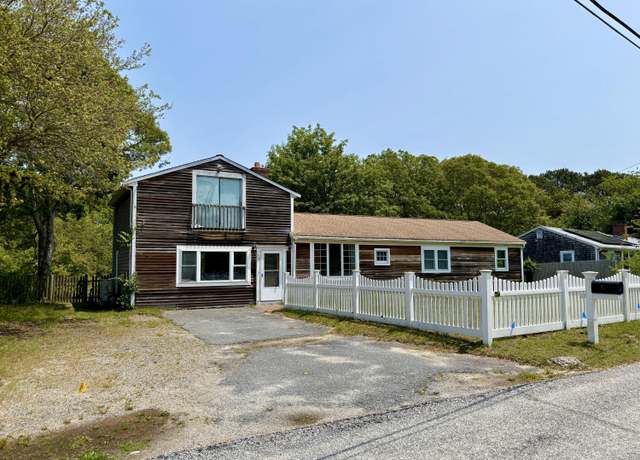 Property at 12 Amelia Way, South Yarmouth, MA 02664, 4 beds, 2 baths