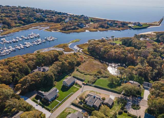 Property at 10 Colonial Way, Harwich Port, MA 02646, 2 beds, 2 baths