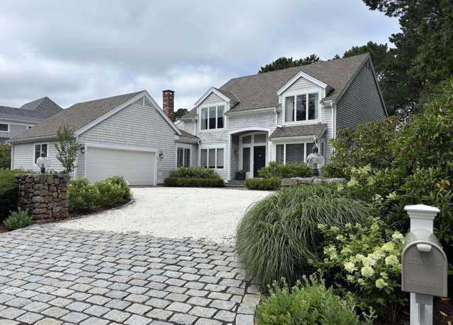 Property at 44 The Hts, Mashpee, MA 02649, 3 beds, 4.5 baths