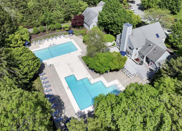 Property at 2 Pine Grove Vlg, Yarmouth Port, MA 02675, 2 beds, 2.5 baths