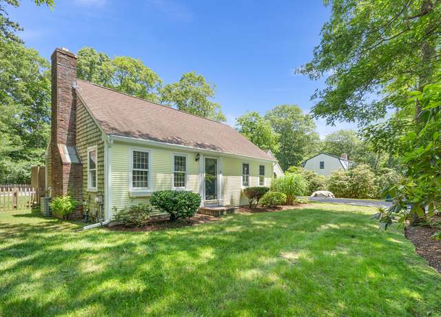 Property at 13 Old Fields Rd, Sandwich, MA 02563, 3 beds, 2 baths