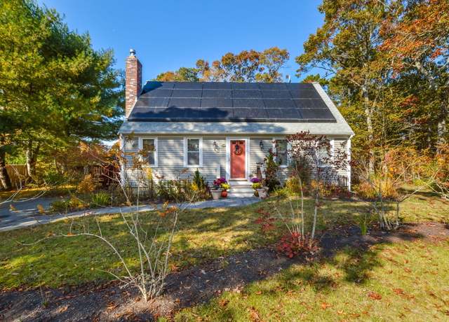 Property at 12 Black Watch, Mashpee, MA 02649, 3 beds, 2 baths