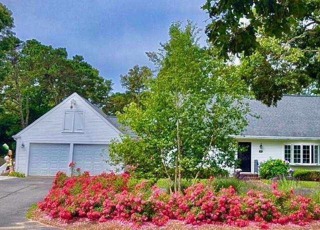 Property at 73 Joshua Jethro Rd, Chatham, MA 02633, 3 beds, 2 baths