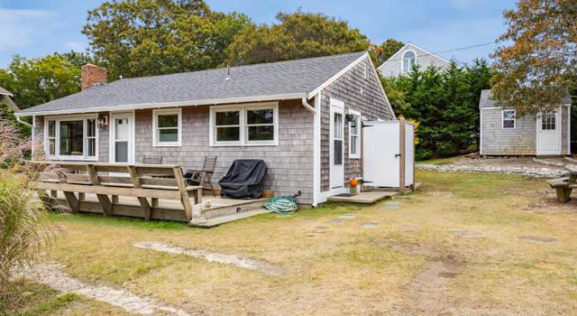 Photo of 21 Ocean St, Brewster, MA 02631