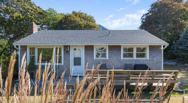 Photo of 21 Ocean St, Brewster, MA 02631