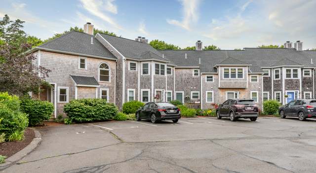 Photo of 17 Harbor Hill Dr, Bourne, MA 02532