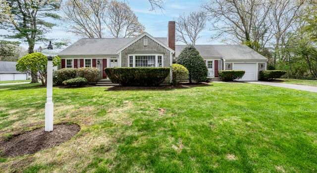 Photo of 141 Parsley Ln, Osterville, MA 02655