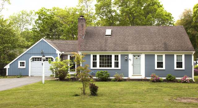 Photo of 43 Woodridge Rd, East Sandwich, MA 02537