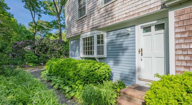 Photo of 121 Lietrim Cir, Centerville, MA 02632