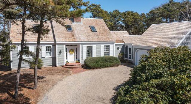 Photo of 84 Emery Ln, North Chatham, MA 02650