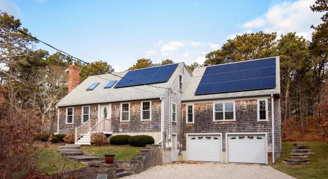 Photo of 5 Hatch Ct, Eastham, MA 02642